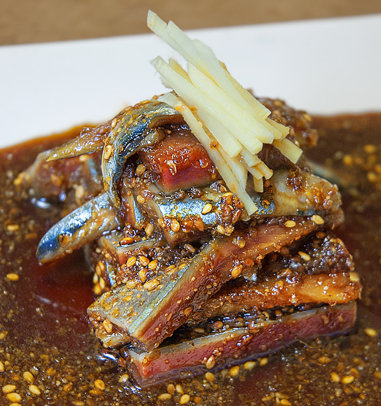 秋刀魚（サンマ）の胡麻醤油