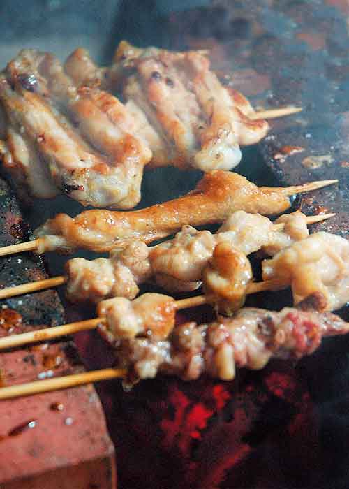 �Ē��F���܂݂��